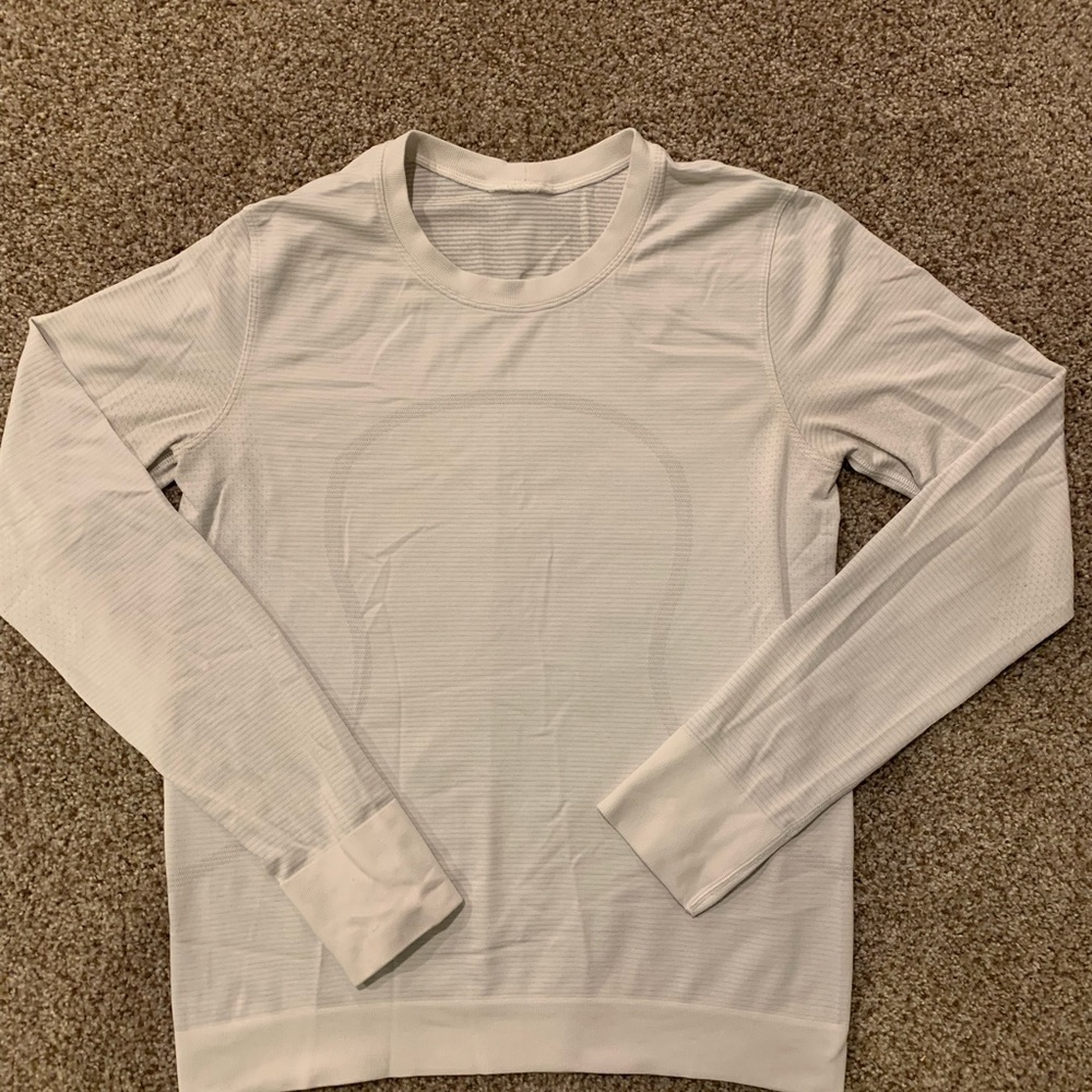Lululemon swiftly relaxed long sleeve
